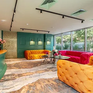 Aparthotel Tomis Garden